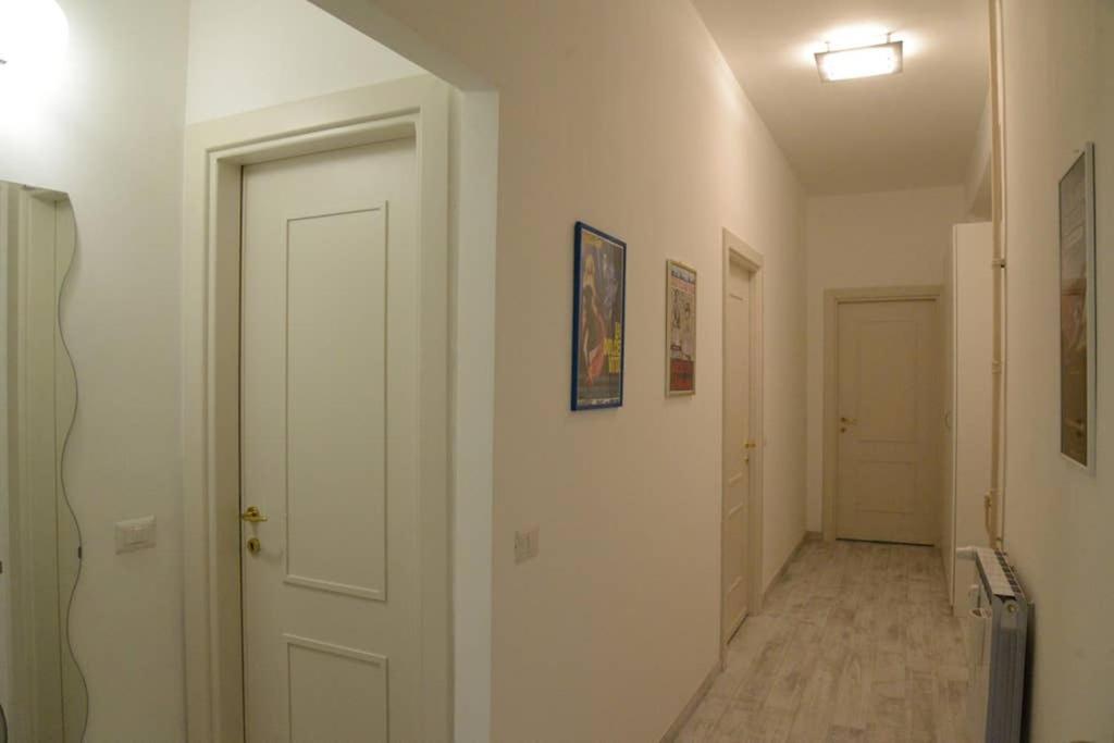 דירות רומא A Casa Di Rosa מראה חיצוני תמונה