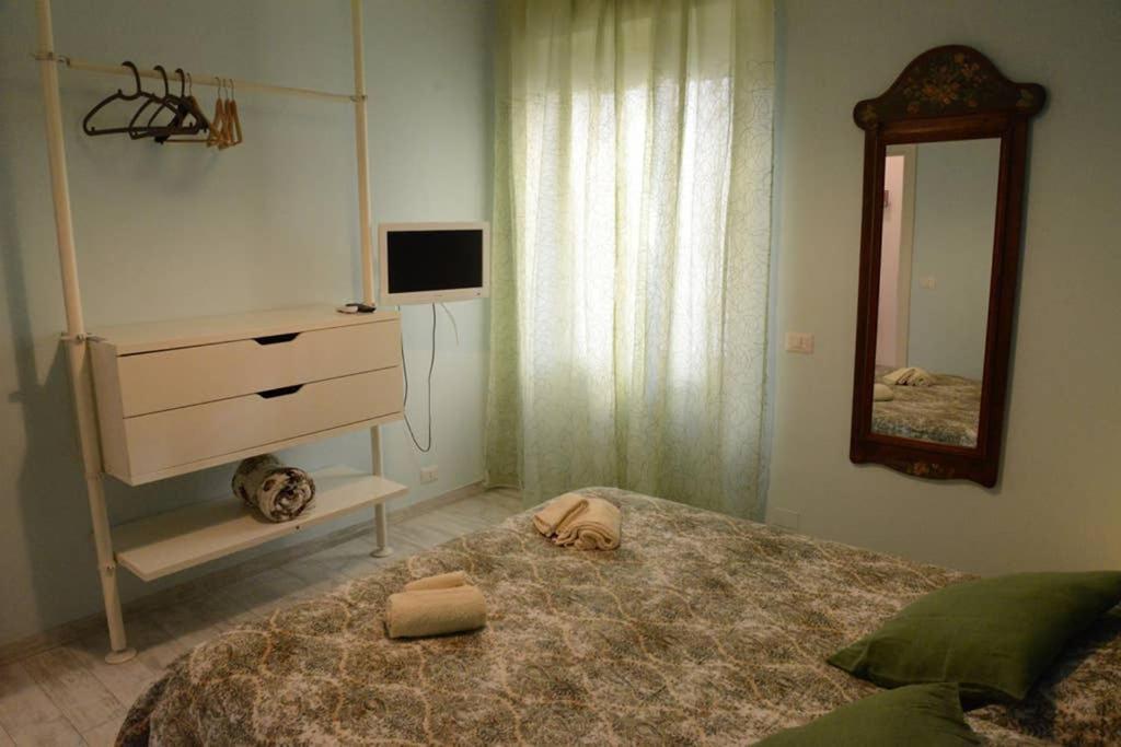 דירות רומא A Casa Di Rosa מראה חיצוני תמונה